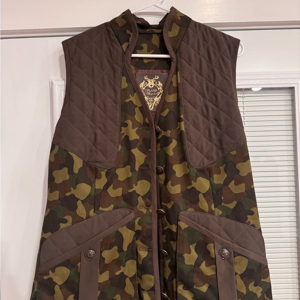 Stylish Camouflage Quilted Vest